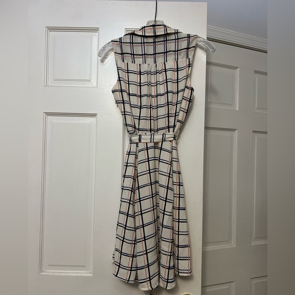 Lot of 4 - Dresses - Picture 11 of 13